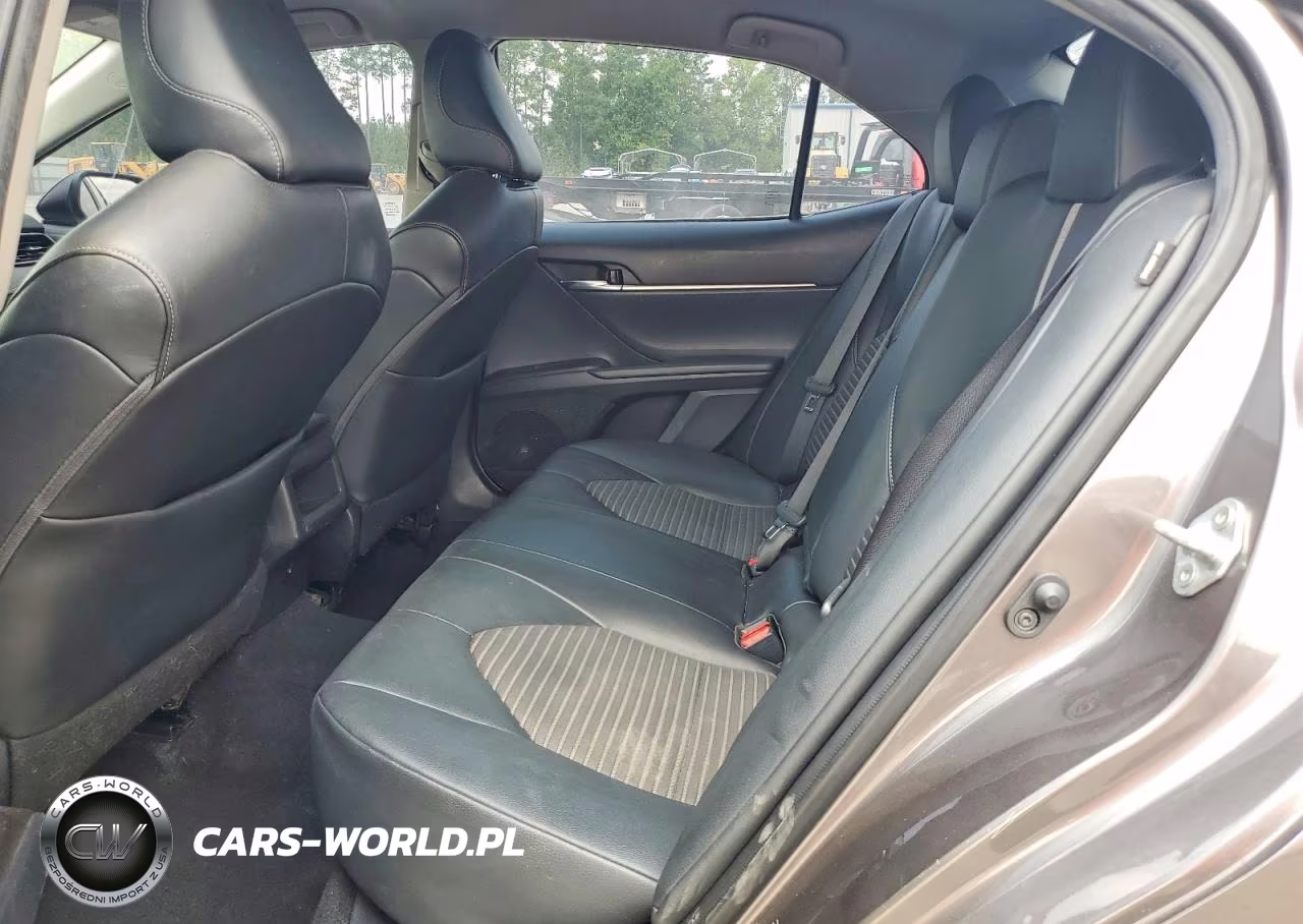2021 Toyota Camry Se VIN:4T1G11AK2MU435193 - 10