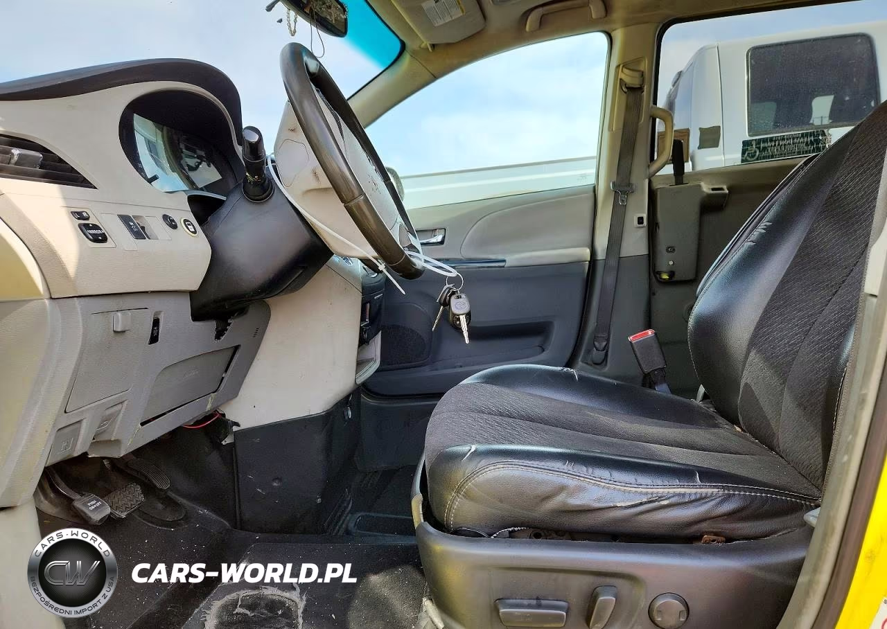 2011 Toyota Sienna Sport VIN:5TDXK3DC3BS083597 - 7