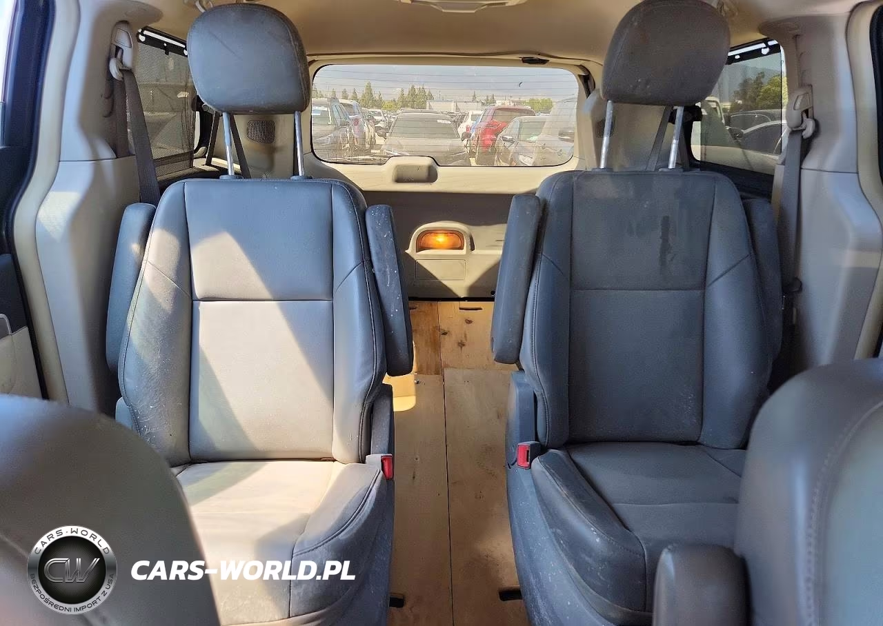2011 Volkswagen Routan Se VIN:2V4RW3DG9BR766550 - 10
