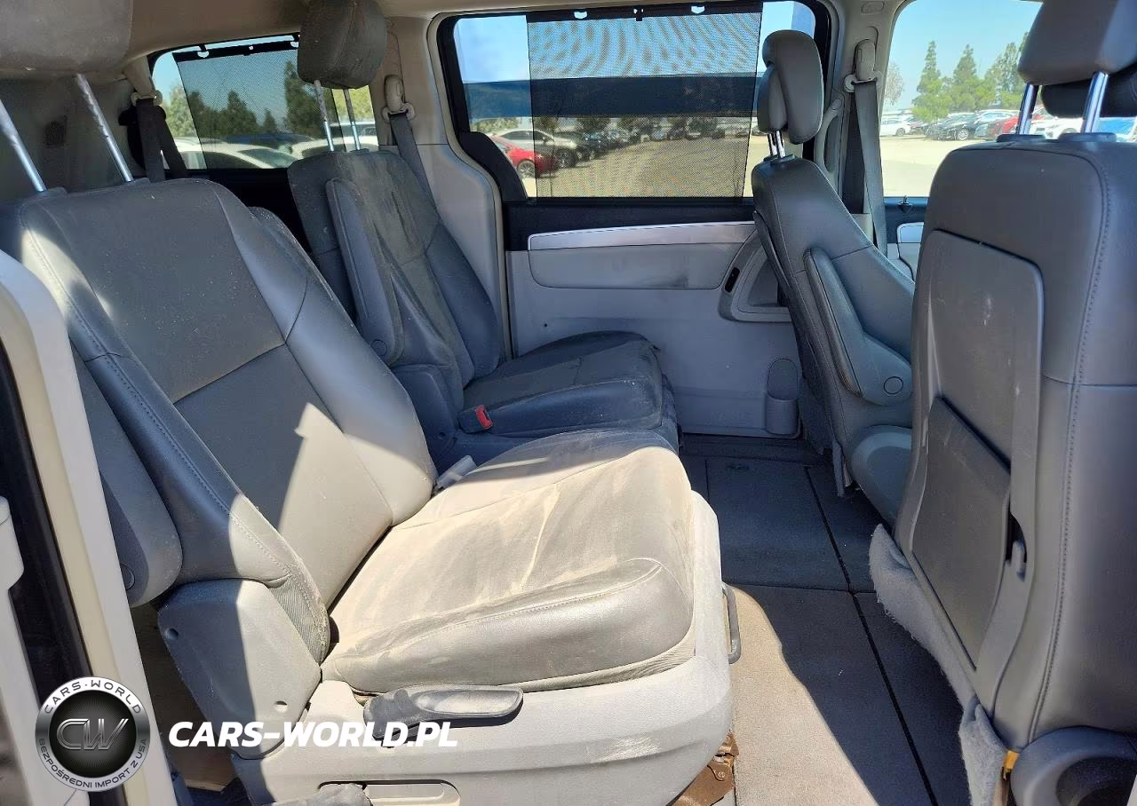 2011 Volkswagen Routan Se VIN:2V4RW3DG9BR766550 - 11