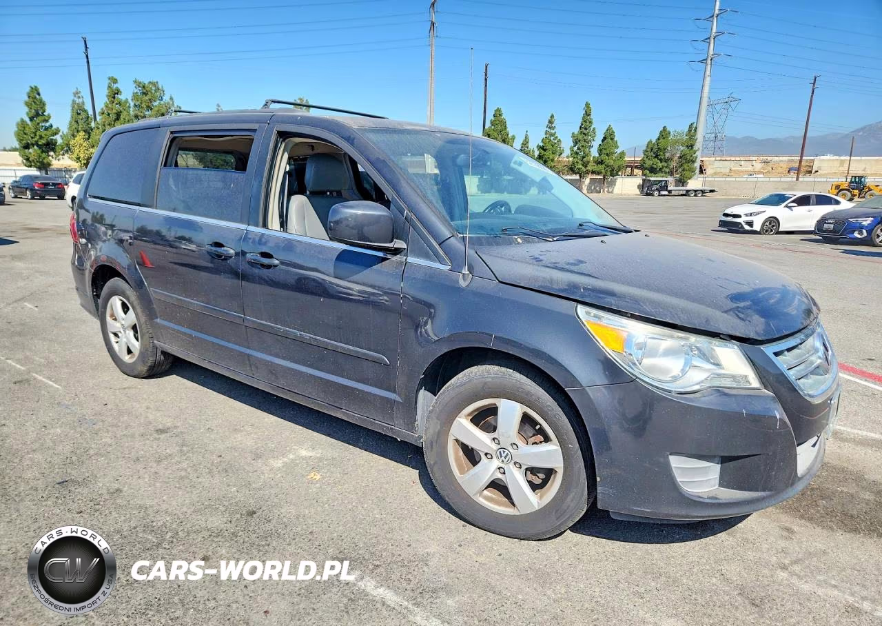 2011 Volkswagen Routan Se VIN:2V4RW3DG9BR766550 - 4