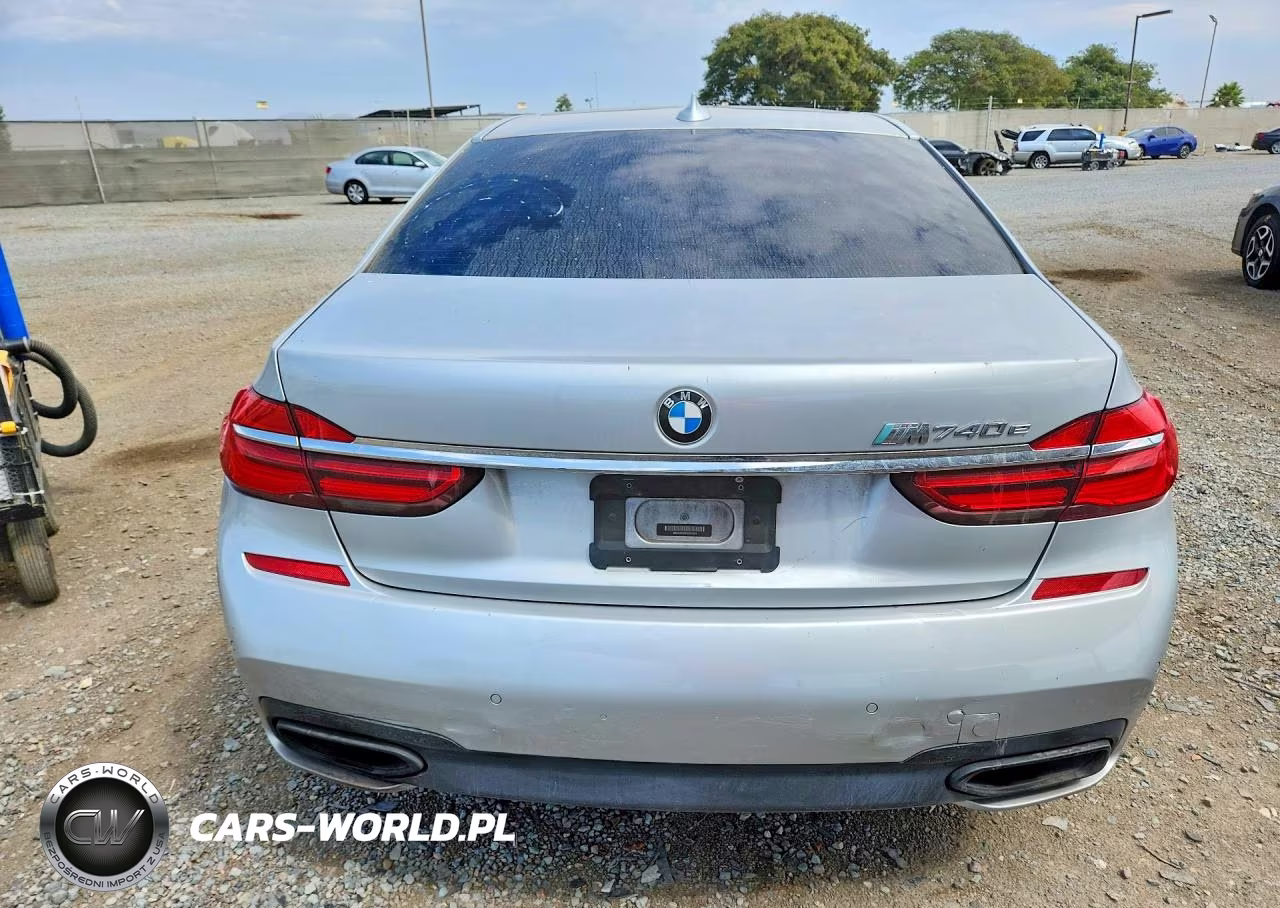 2017 BMW 740 Xe VIN:WBA7J2C38HG497859 - 6