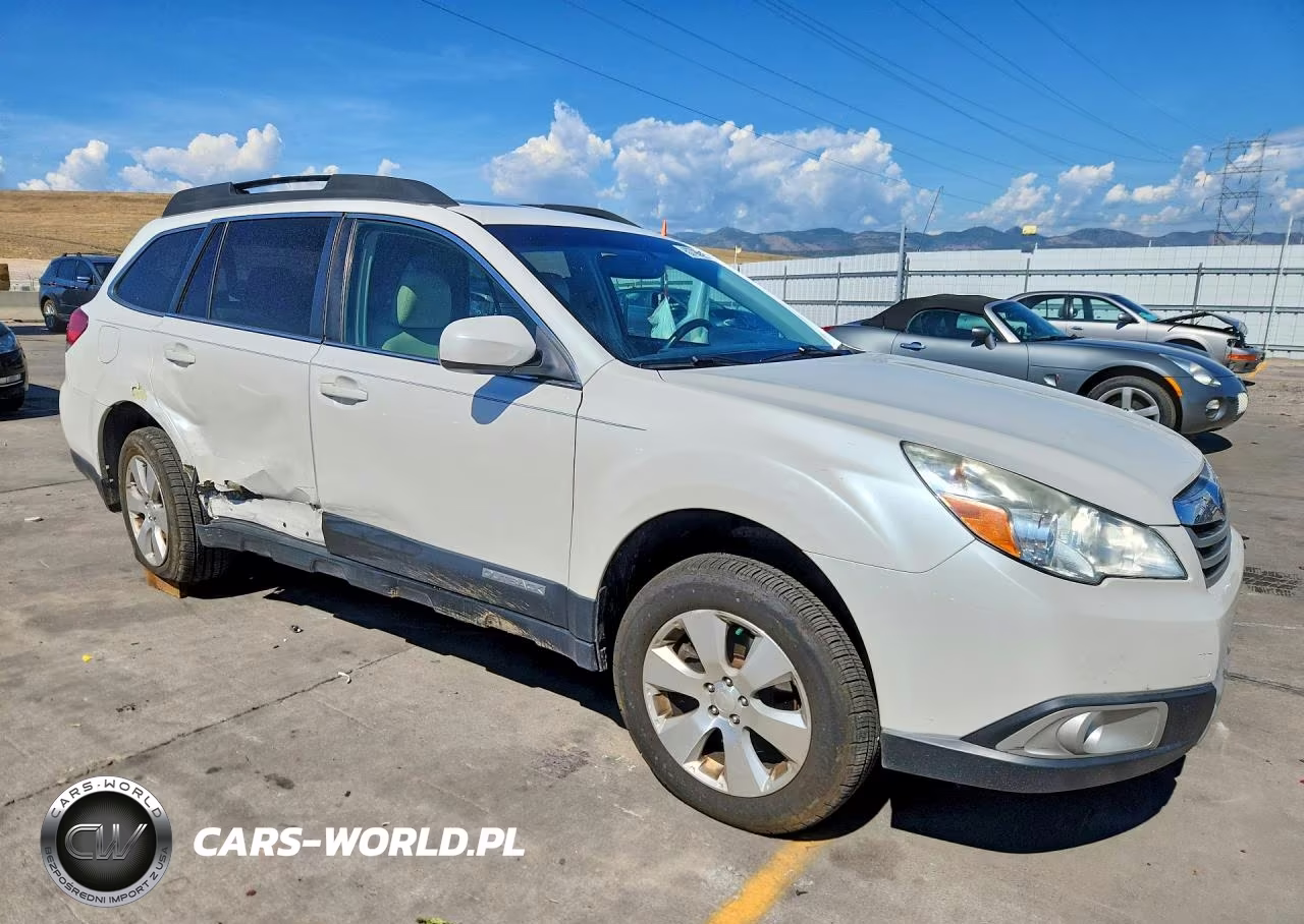 2011 Subaru Outback VIN:4S4BRDKC7B2364707 - 4