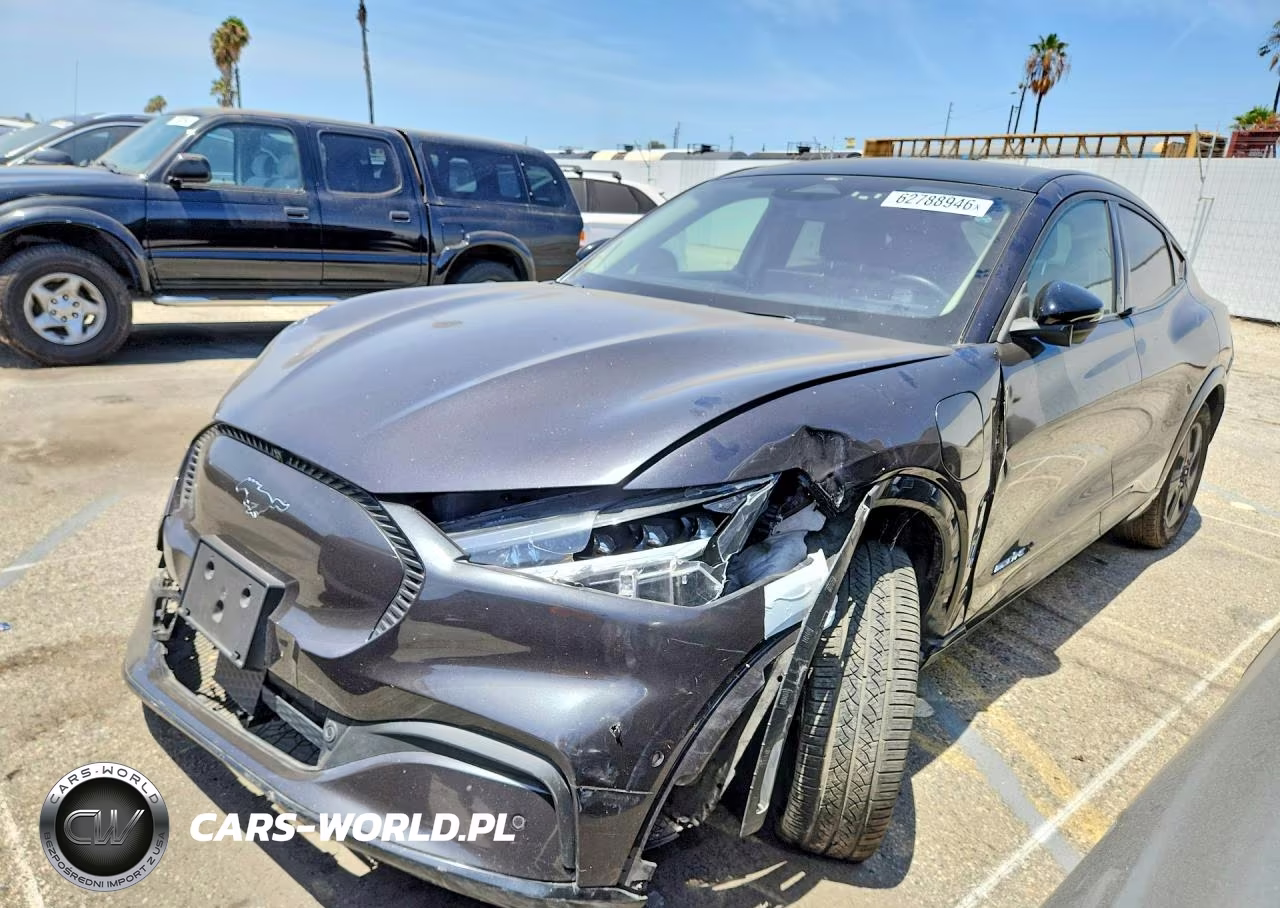 2021 Ford Mustang Mach-E California Route 1