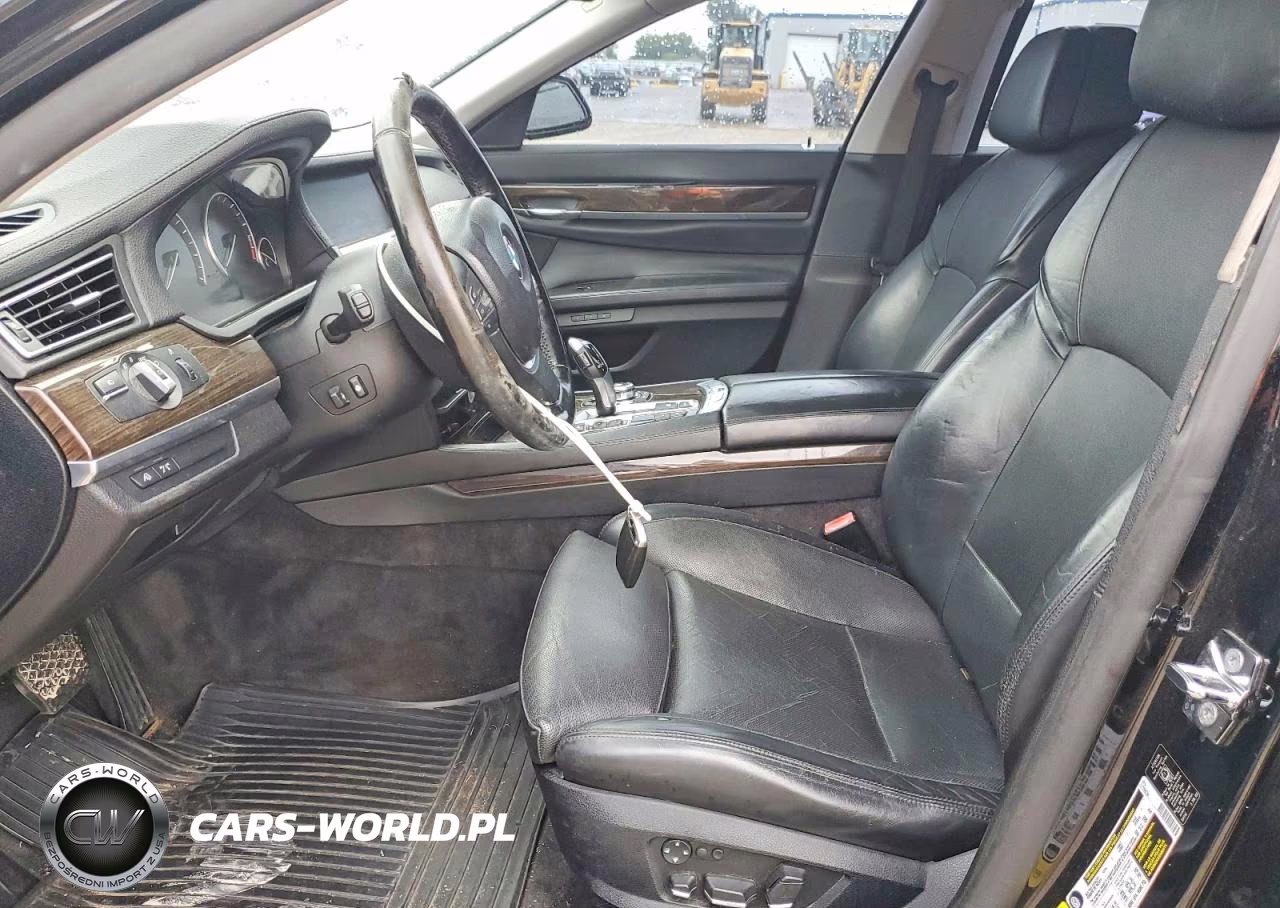 2009 BMW 750 I VIN:WBAKA83509CY33950 - 7