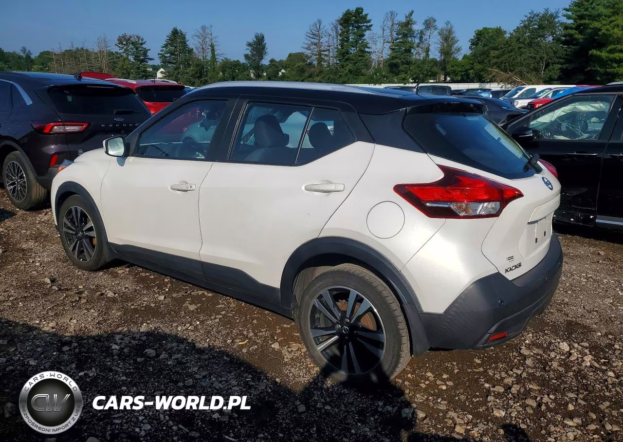2020 Nissan Kicks Sv VIN:3N1CP5CV3LL528431 - 2