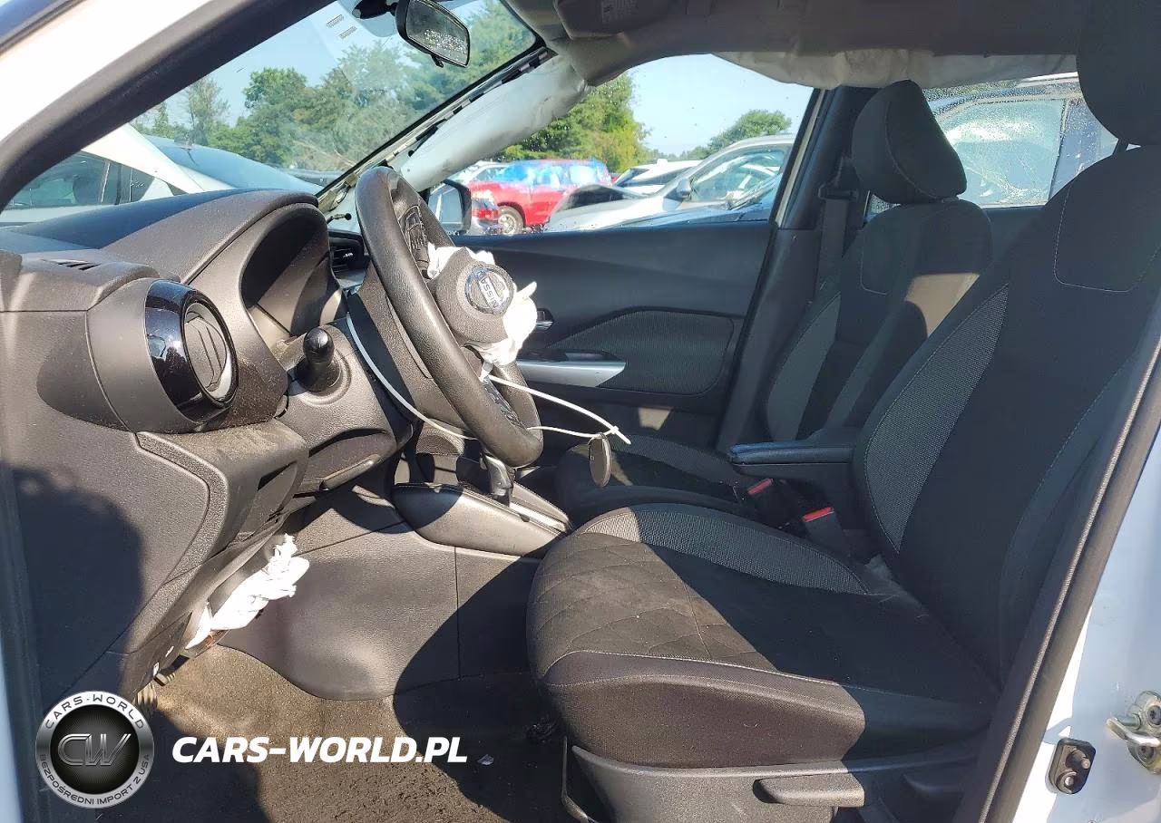 2020 Nissan Kicks Sv VIN:3N1CP5CV3LL528431 - 7