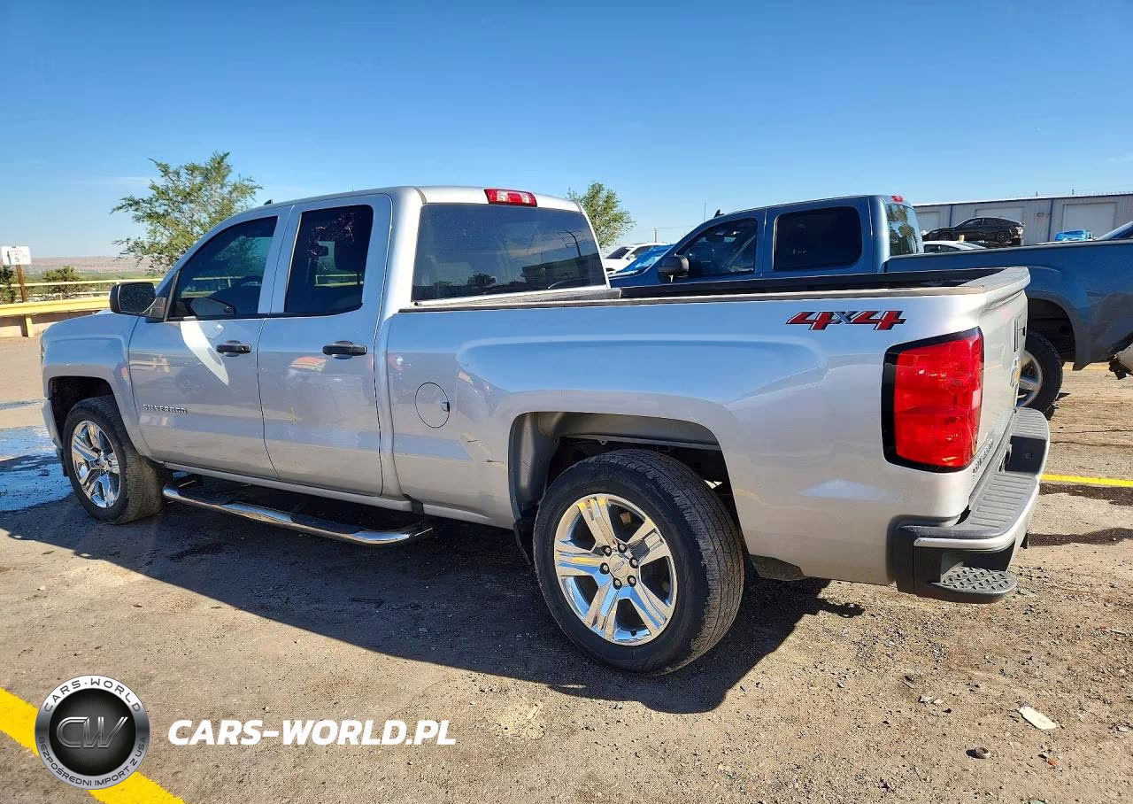2018 Chevrolet Silverado K1500 Custom VIN:1GCVKPEC7JZ335121 - 2