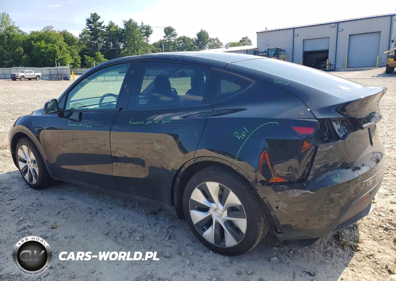 2021 Tesla Model Y VIN:5YJYGDED3MF107729 - 2