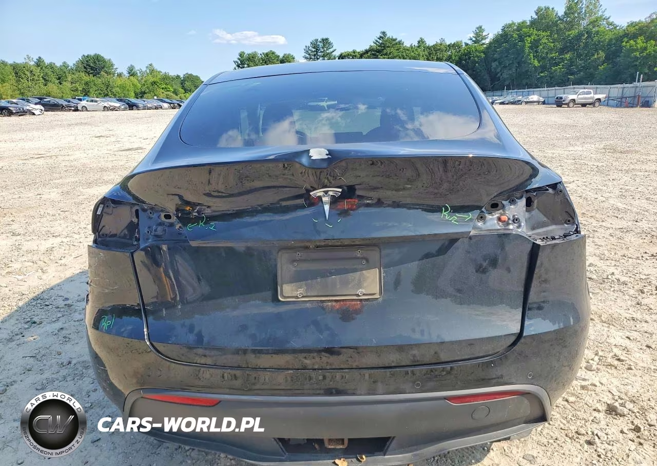 2021 Tesla Model Y VIN:5YJYGDED3MF107729 - 6
