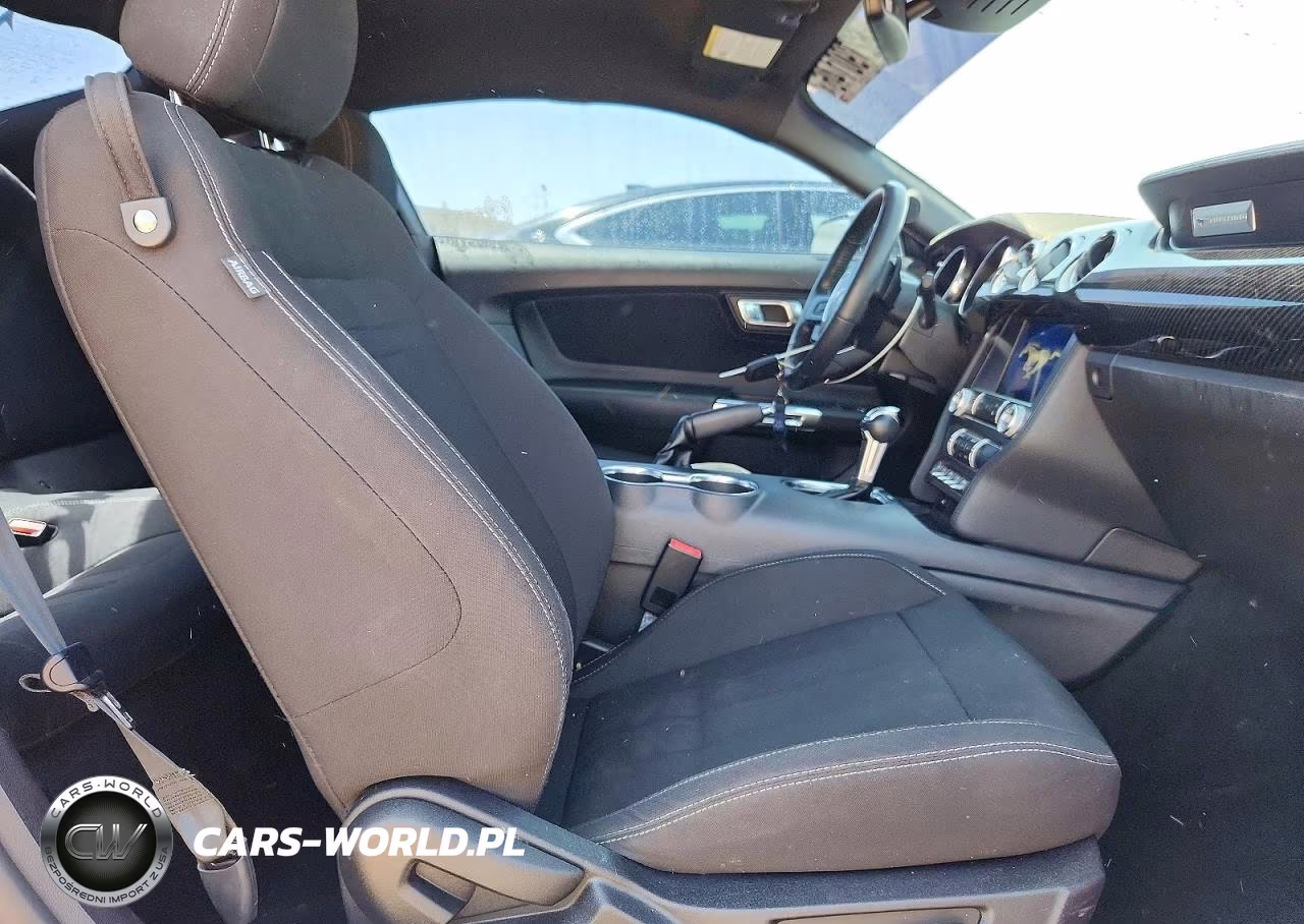 2021 Ford Mustang VIN:1FA6P8THXM5102927 - 10
