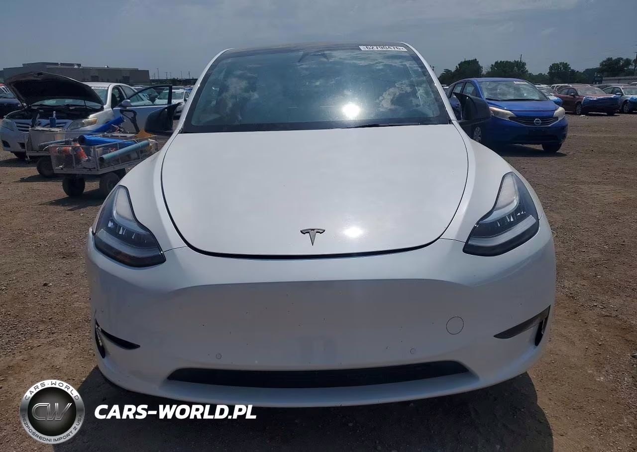 2021 Tesla Model Y VIN:5YJYGDEE1MF243625 - 5