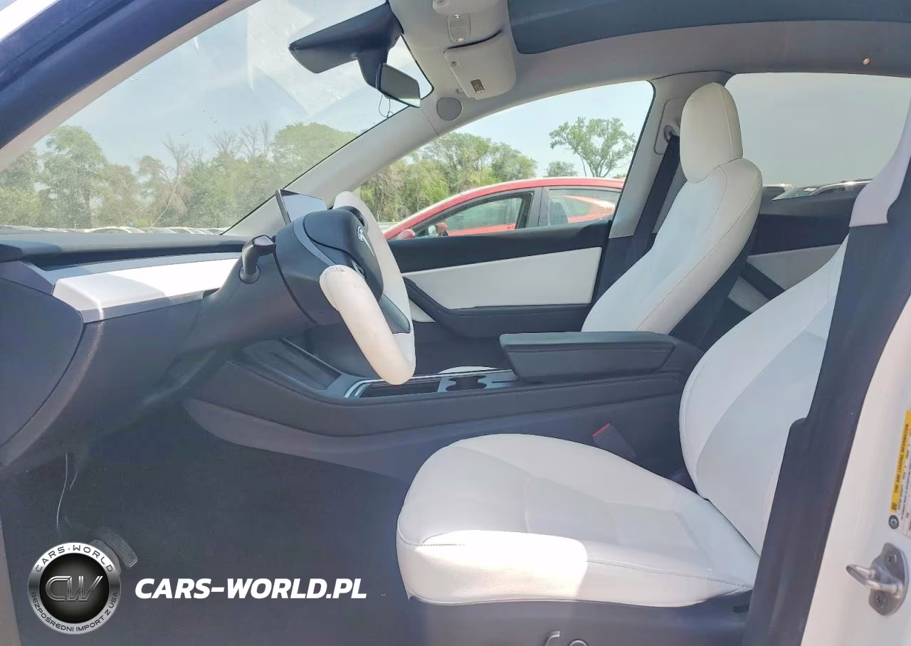 2021 Tesla Model Y VIN:5YJYGDEE1MF243625 - 7