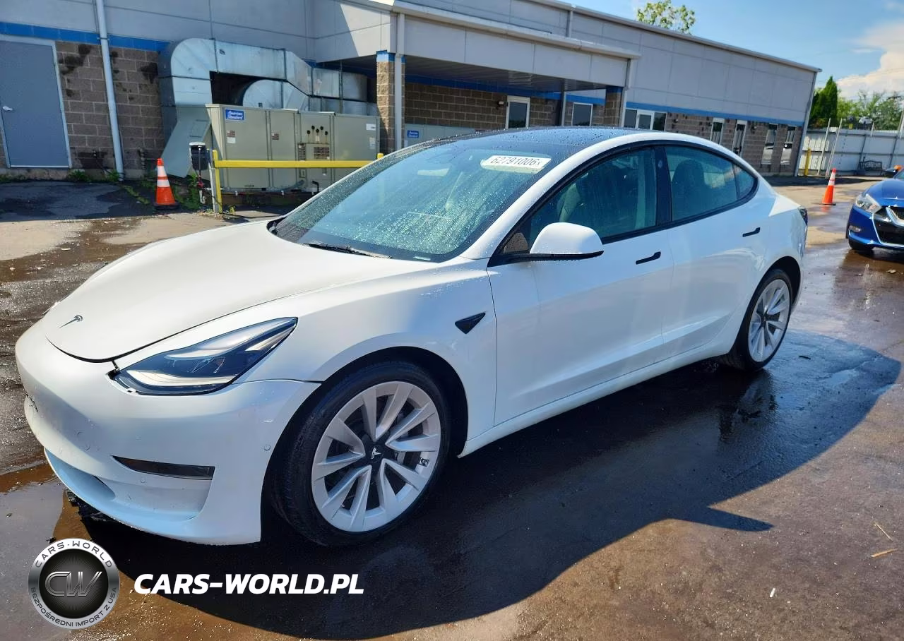 2022 Tesla Model 3 – zdjęcie 1 z 12