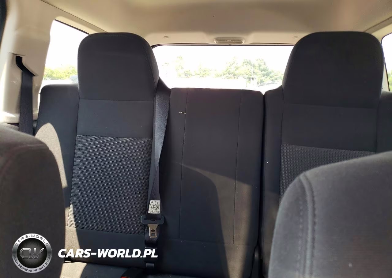 2012 Jeep Patriot Latitude VIN:1C4NJRFB8CD625002 - 10