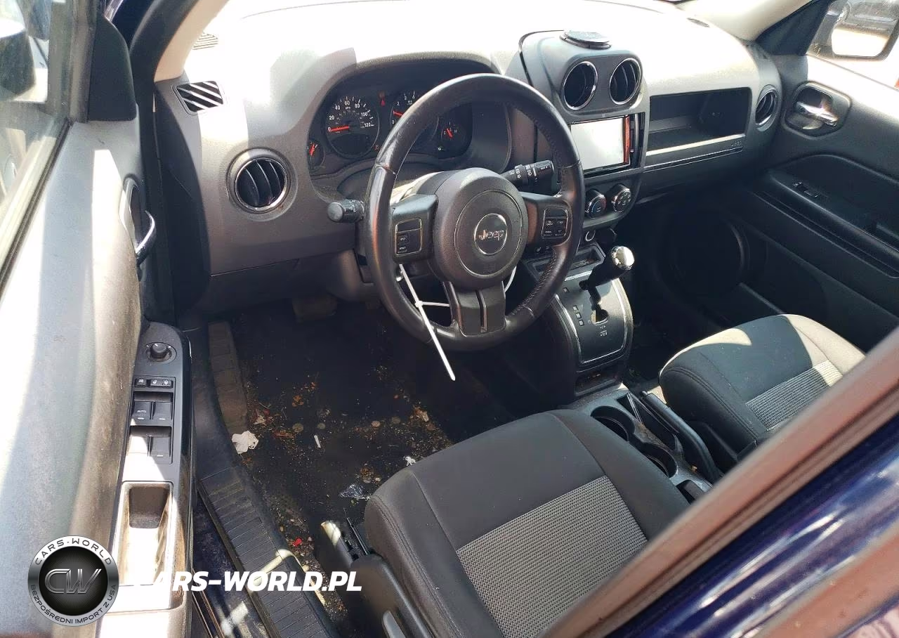 2012 Jeep Patriot Latitude VIN:1C4NJRFB8CD625002 - 8