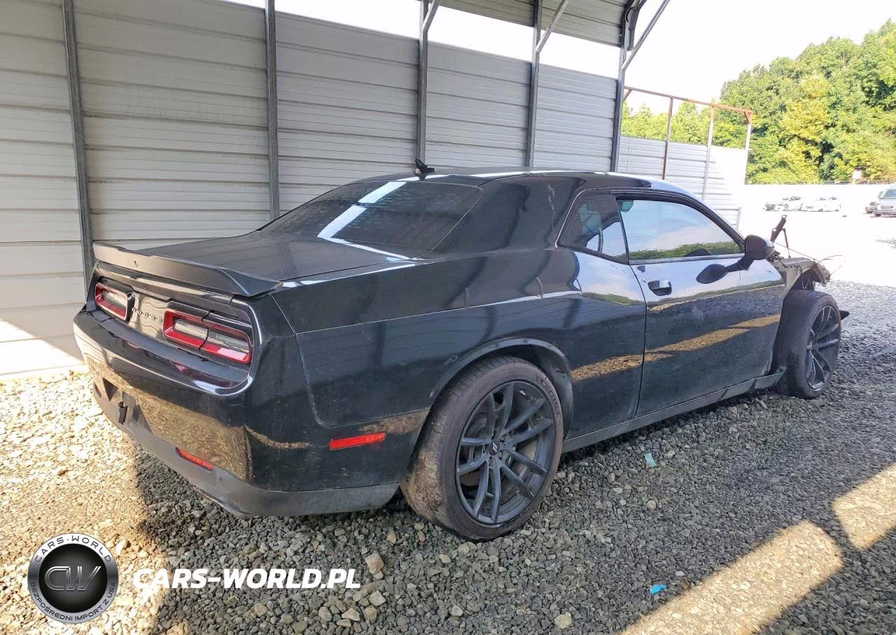2019 Dodge Challenger R-T Scat Pack VIN:2C3CDZFJ4KH649731 - 3