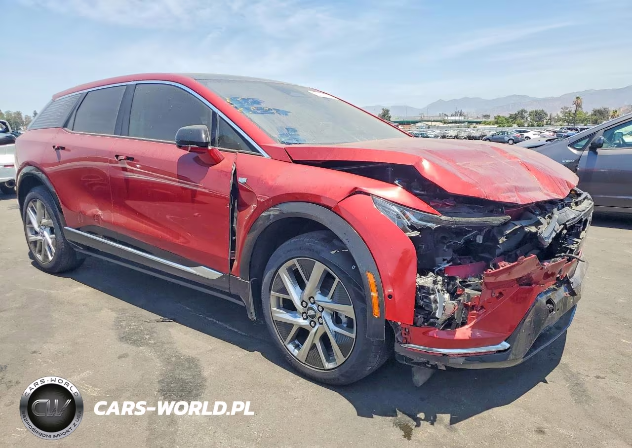 2025 Cadillac Optiq Luxury VIN:3GYK3BMRXSS267902 - 4