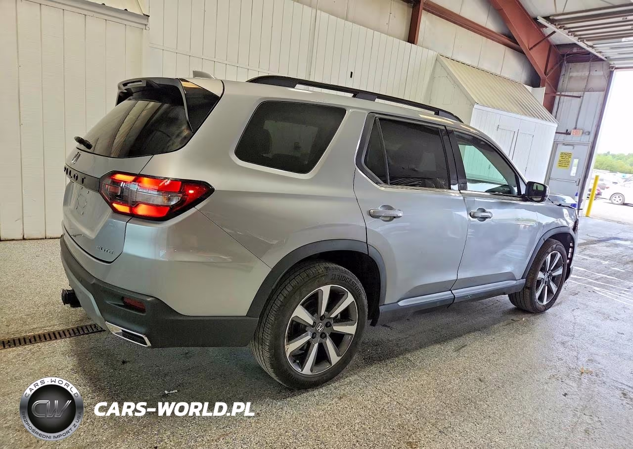 2025 Honda Pilot Elite VIN:5FNYG1H84SB151362 - 3