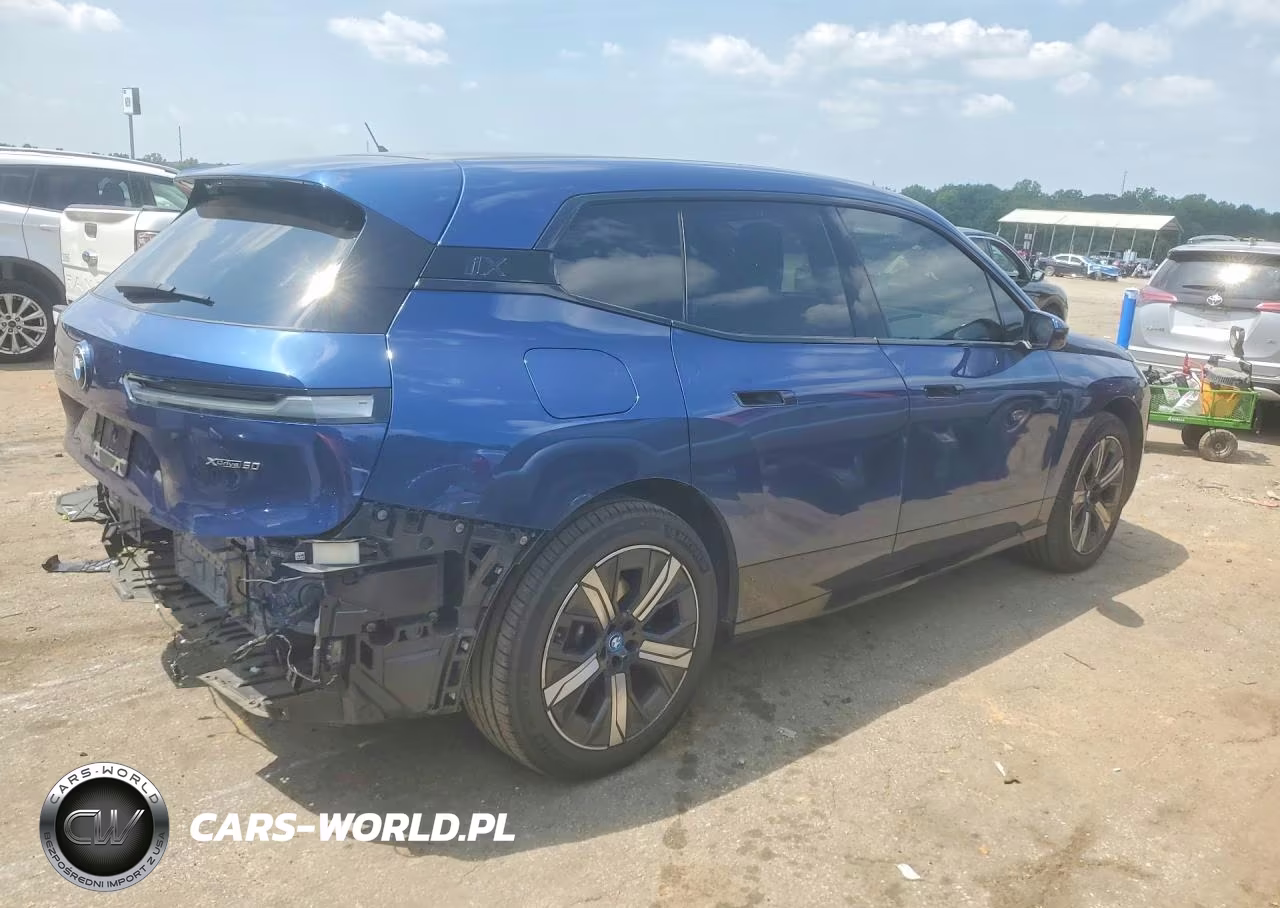2025 BMW Ix xDrive50 VIN:WB523CF07SCT31213 - 3
