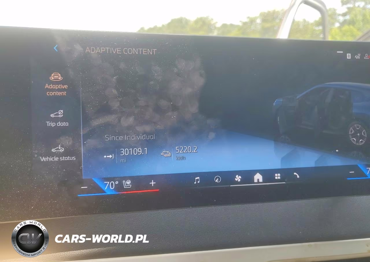 2025 BMW Ix xDrive50 VIN:WB523CF07SCT31213 - 9
