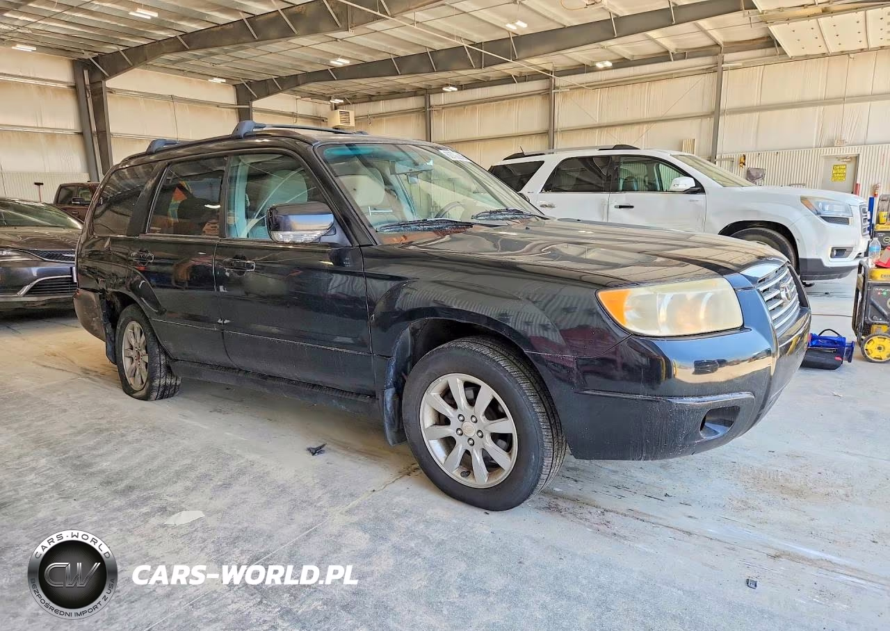2007 Subaru Forester 2.5X Premium VIN:JF1SG65657H728211 - 4