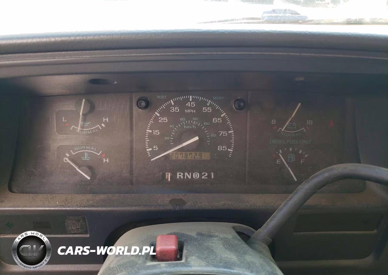 1993 Ford E350 Box Truck VIN:1FDKE30M4PHA62944 - 9