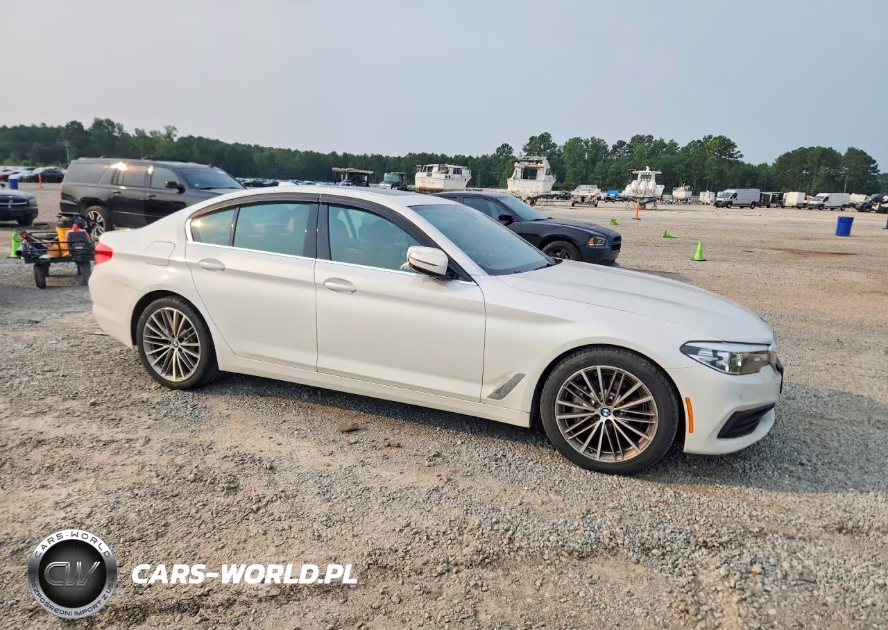 2019 BMW 530 I VIN:WBAJA5C51KBX87809 - 4