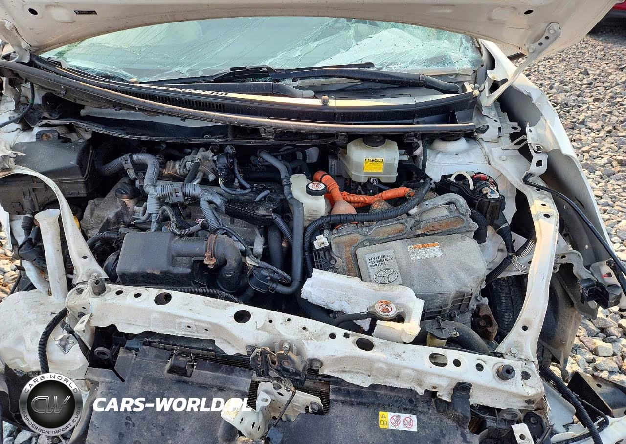 TOYOTA PRIUS C VIN:JTDKDTB31J1612810 - 11
