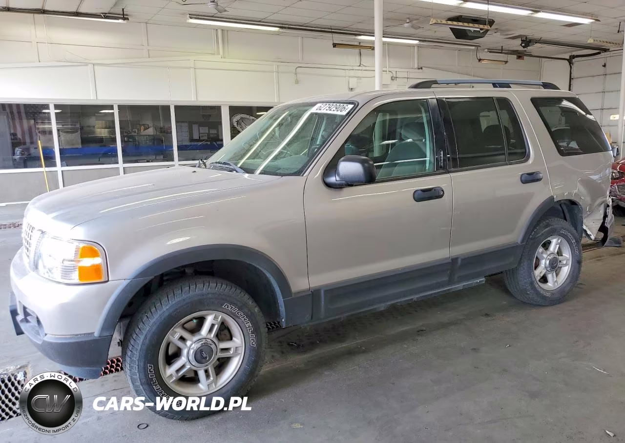 2003 Ford Explorer Xlt