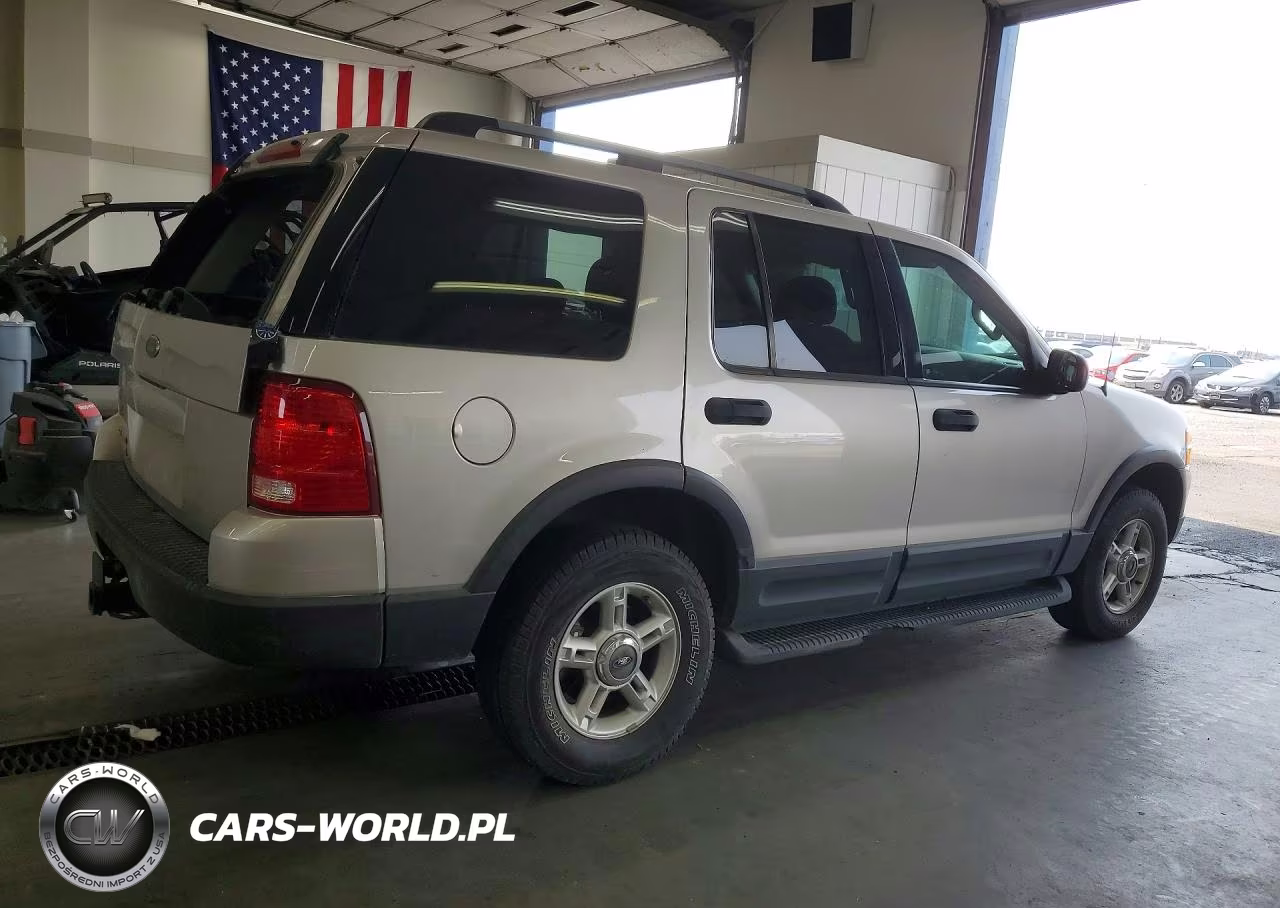2003 Ford Explorer Xlt VIN:1FMZU73K03UB83362 - 3