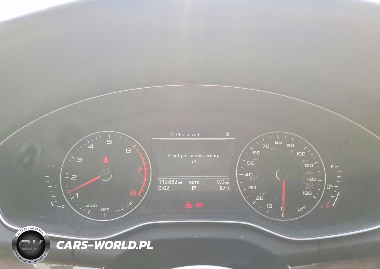 2018 Audi Q5 Premium VIN:WA1ANAFY3J2163072 - 9