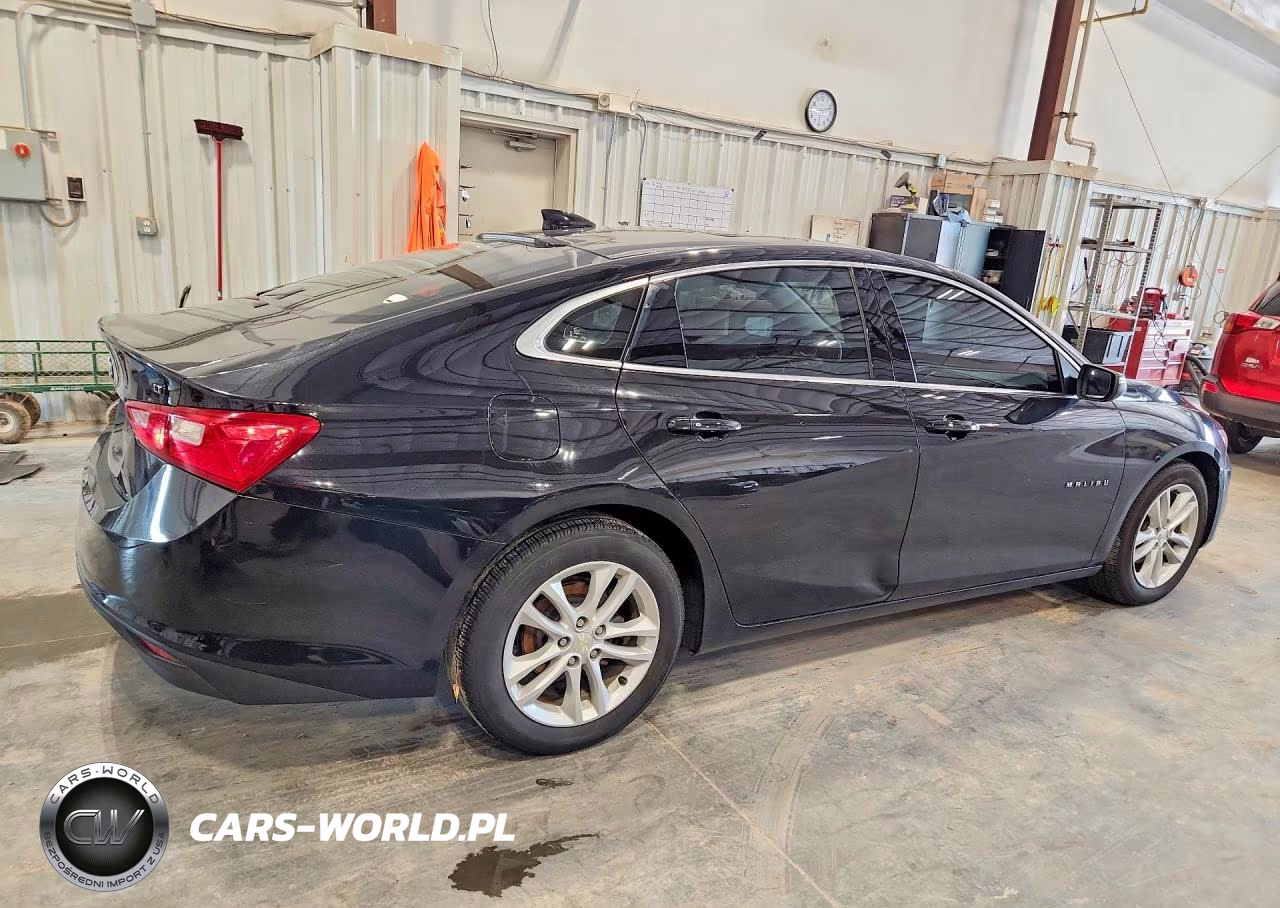 2016 Chevrolet Malibu Lt VIN:1G1ZE5ST6GF185670 - 3