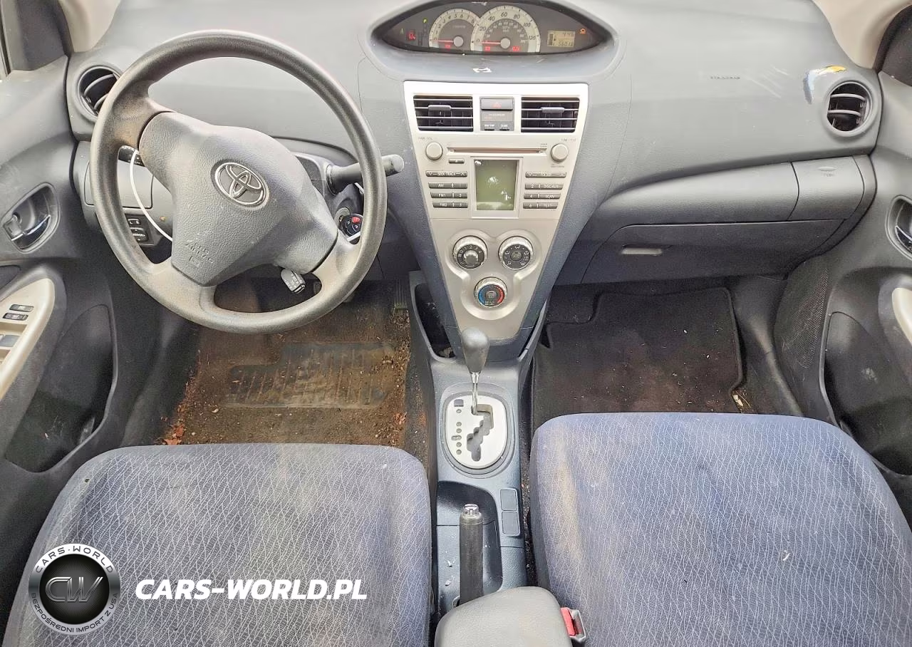 2008 Toyota Yaris Base VIN:JTDBT903084020686 - 8