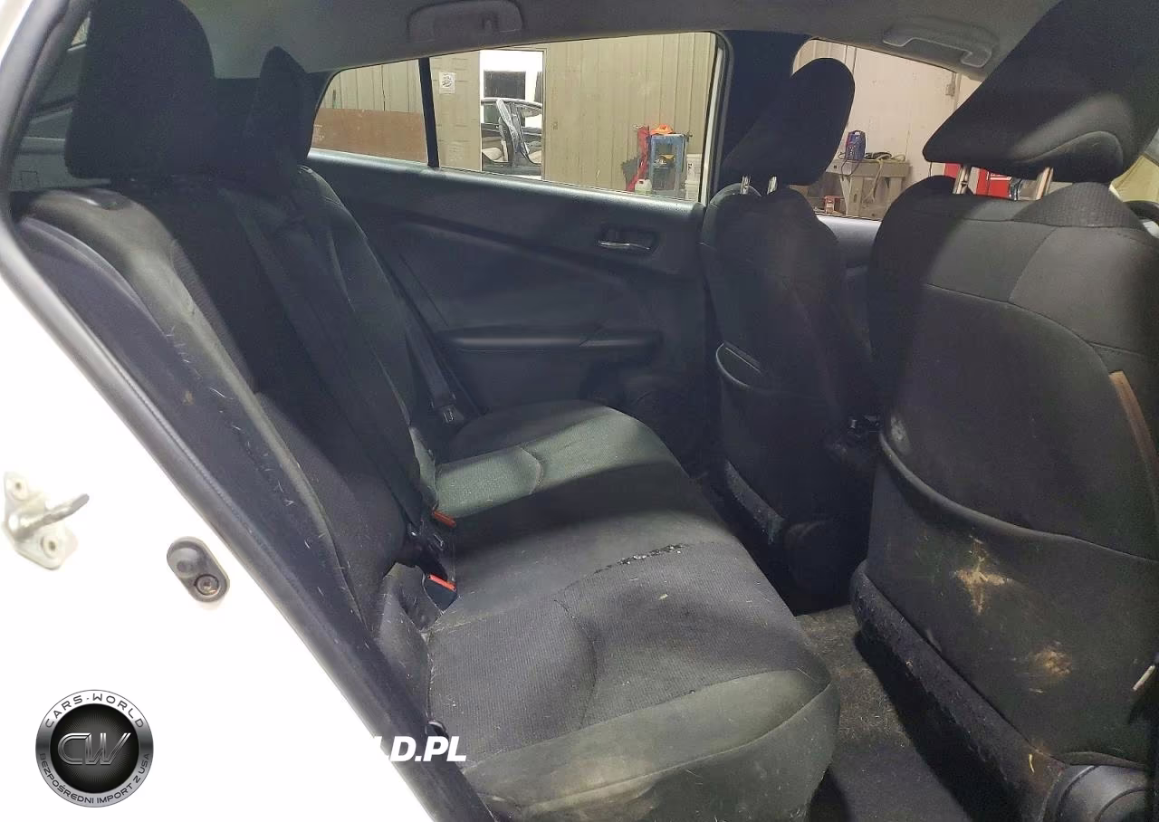 2020 Toyota Prius Le VIN:JTDKARFU0L3108609 - 11