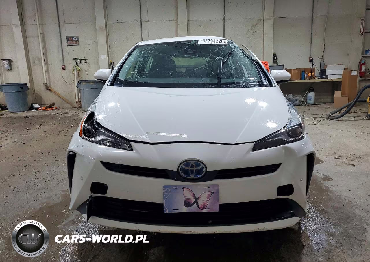 2020 Toyota Prius Le VIN:JTDKARFU0L3108609 - 5