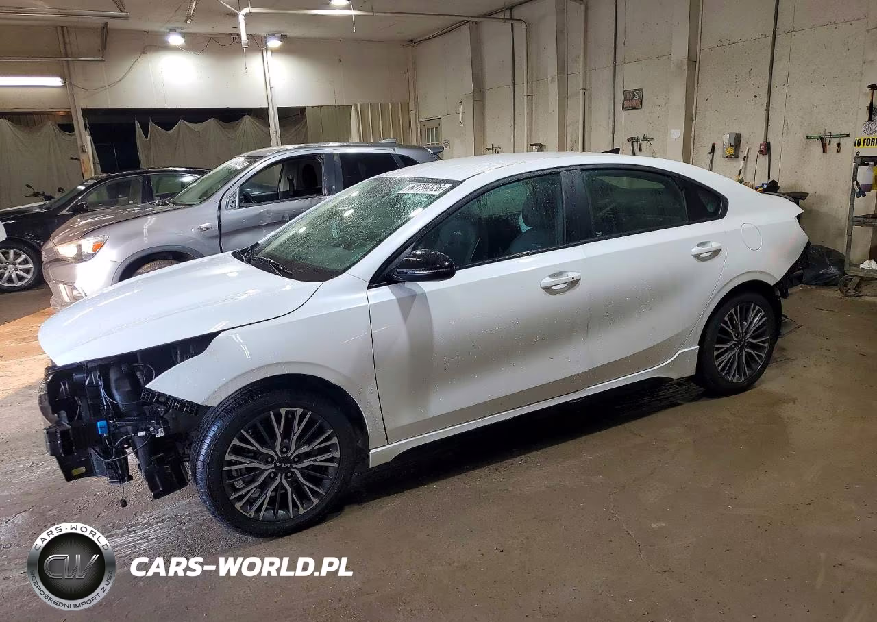 2024 Kia Forte Gt Line – zdjęcie 1 z 13