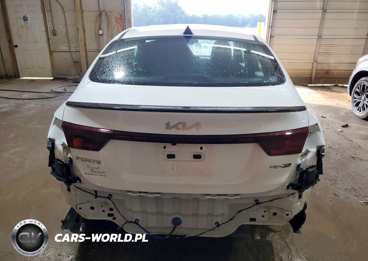 2024 Kia Forte Gt Line VIN:3KPF54AD7RE775663 - 6