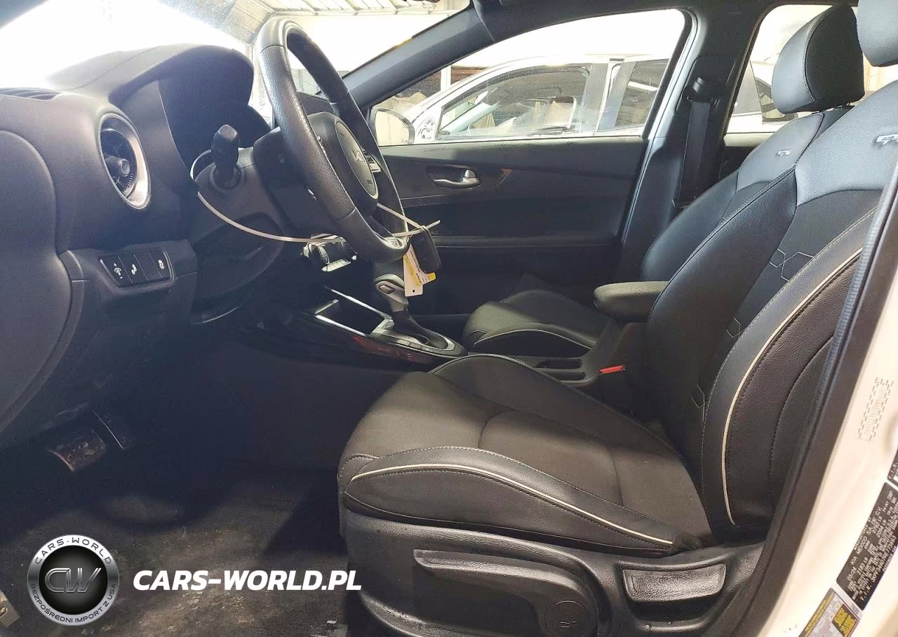 2024 Kia Forte Gt Line VIN:3KPF54AD7RE775663 - 7