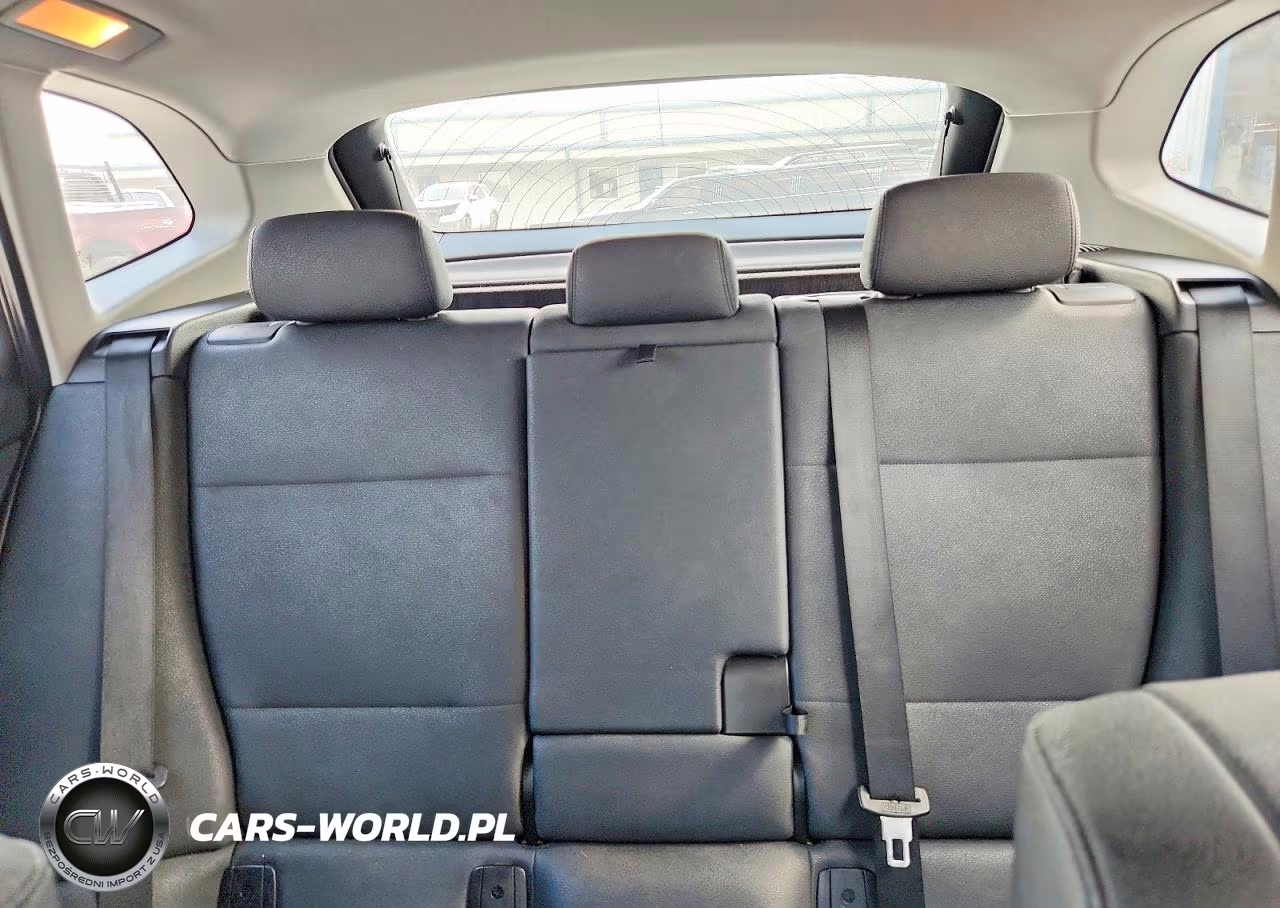 2014 BMW X1 xDrive28I VIN:WBAVL1C55EVY19023 - 10