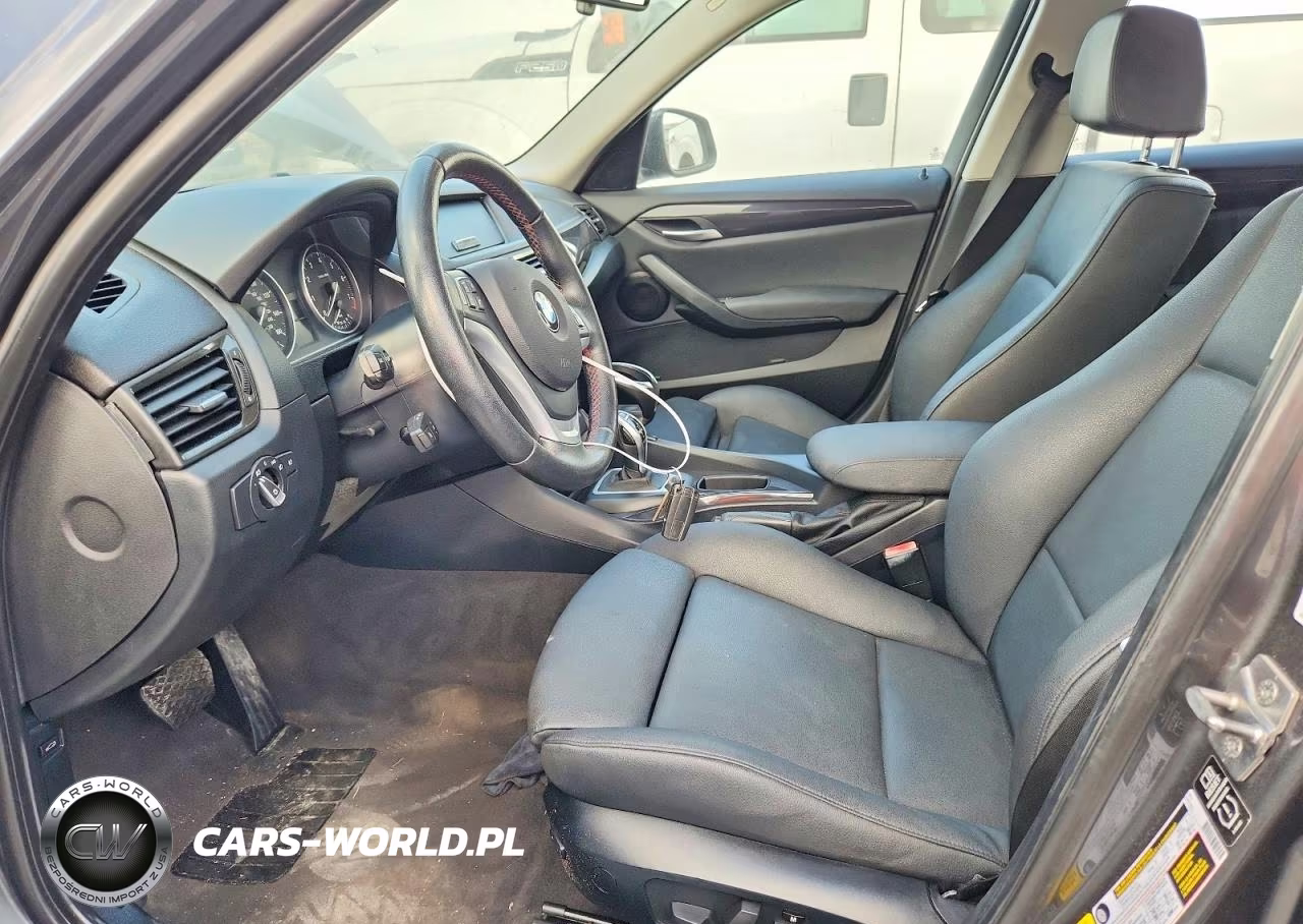 2014 BMW X1 xDrive28I VIN:WBAVL1C55EVY19023 - 7