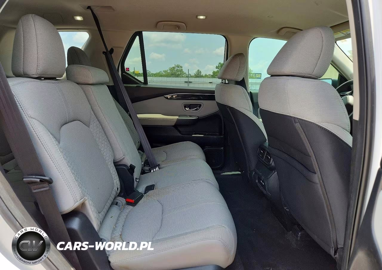 2023 Honda Pilot Lx VIN:5FNYG2H23PB014194 - 11