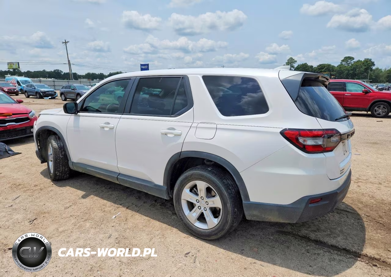 2023 Honda Pilot Lx VIN:5FNYG2H23PB014194 - 2