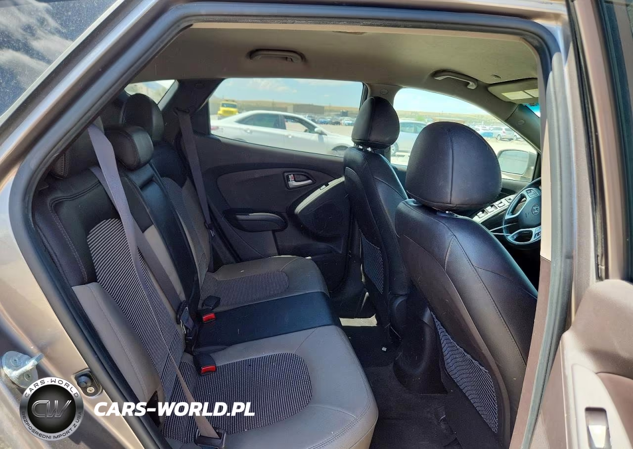 2013 Hyundai Tucson Gls VIN:KM8JUCACXDU574599 - 10