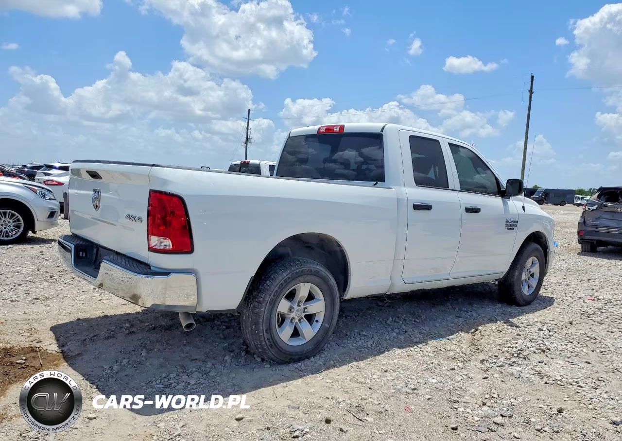 2022 Ram 1500 Classic Tradesman VIN:1C6RR7FG3NS230371 - 3