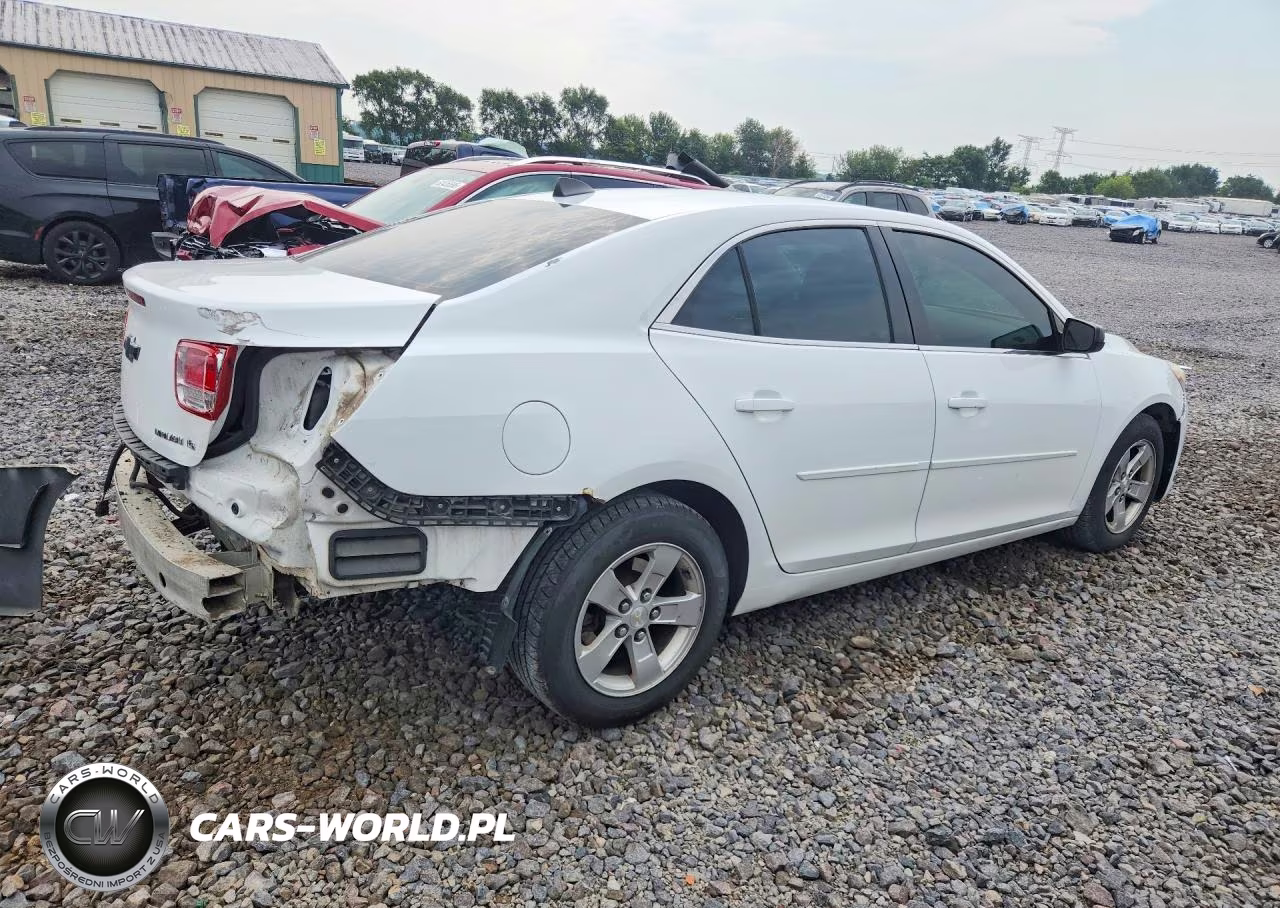 2014 Chevrolet Malibu VIN:1G11B5SL3EF166402 - 3