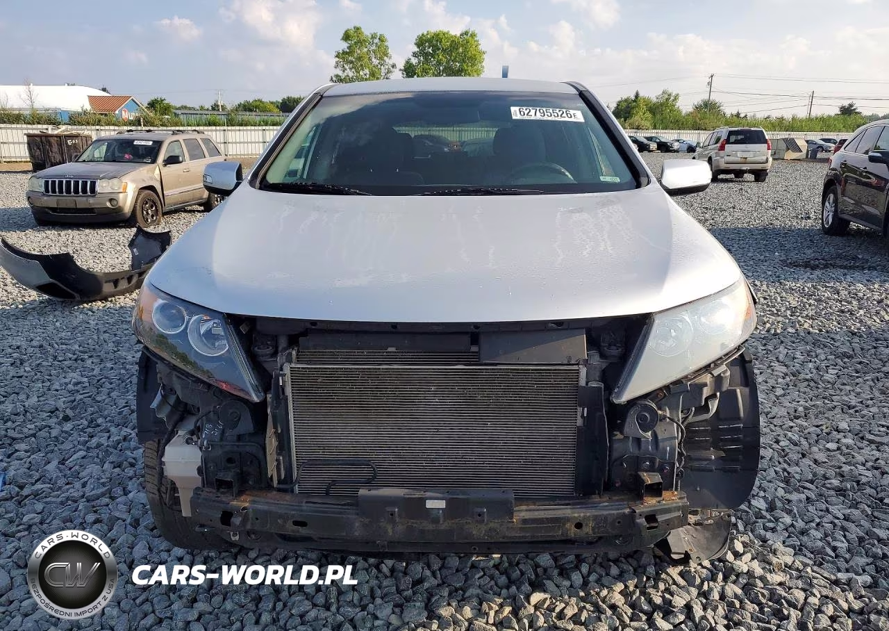 2013 Kia Sorento Lx VIN:5XYKT3A1XDG359512 - 5