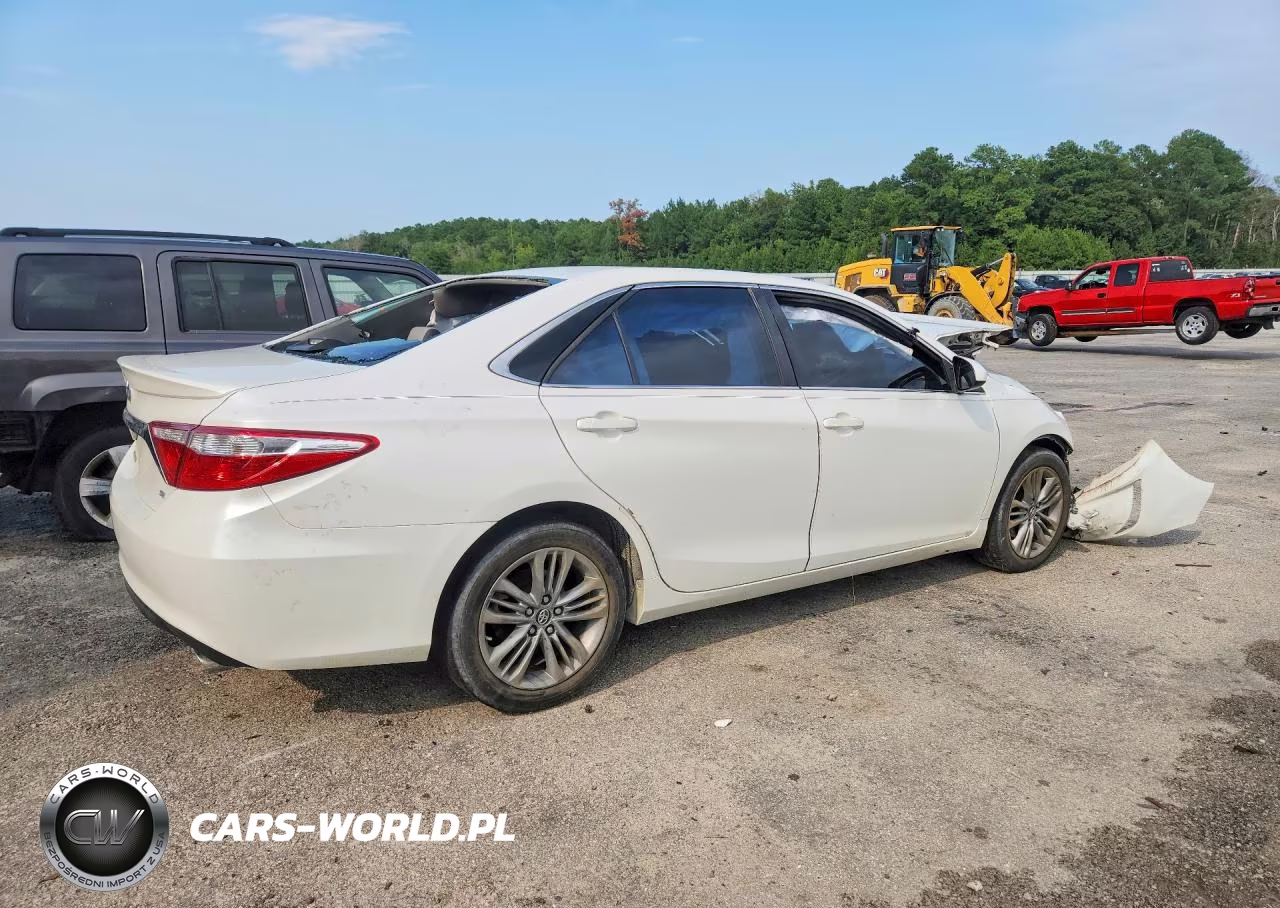 2017 Toyota Camry Se VIN:4T1BF1FK7HU396966 - 3