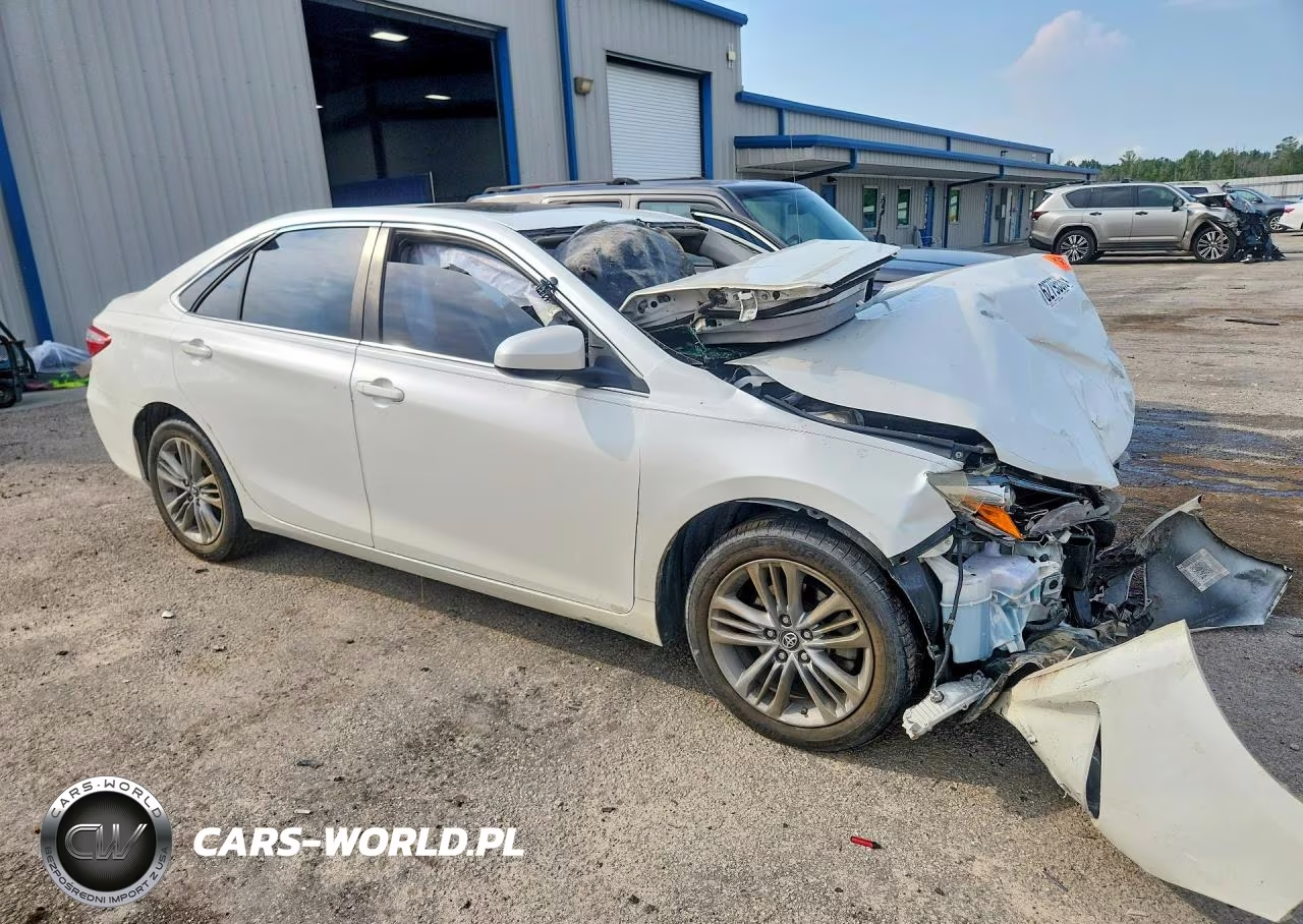 2017 Toyota Camry Se VIN:4T1BF1FK7HU396966 - 4