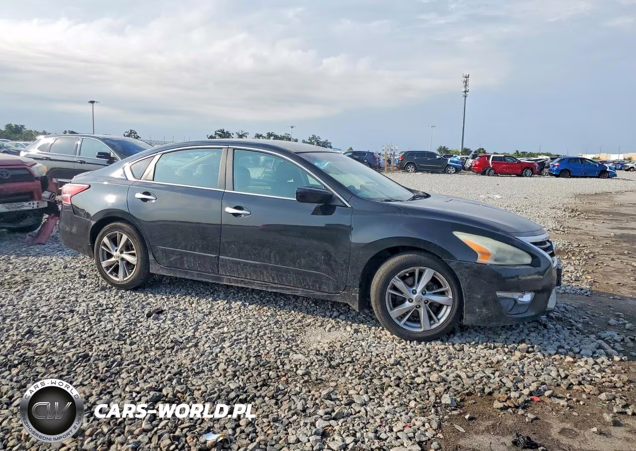 2015 Nissan Altima 2.5 Sv VIN:1N4AL3AP9FC411466 - 4